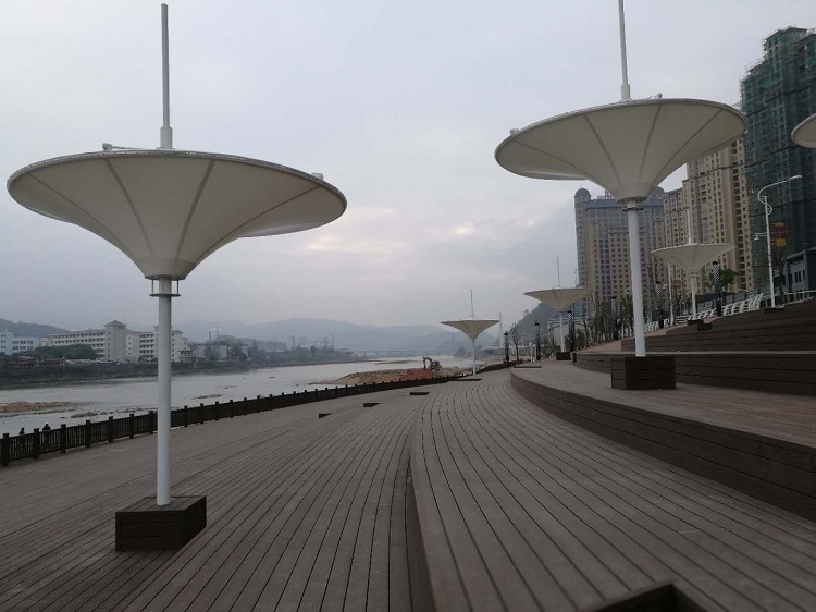 塑木地板安裝后應(yīng)該如何驗(yàn)收呢?